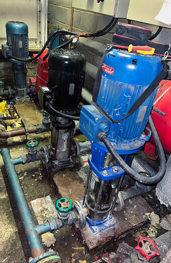 https://plumberkardinya.com.au/uploads/2025/06/commercial-plumbing-134266.jpg