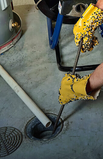https://plumberkardinya.com.au/uploads/2025/06/emergency-plumbing-494263.jpg